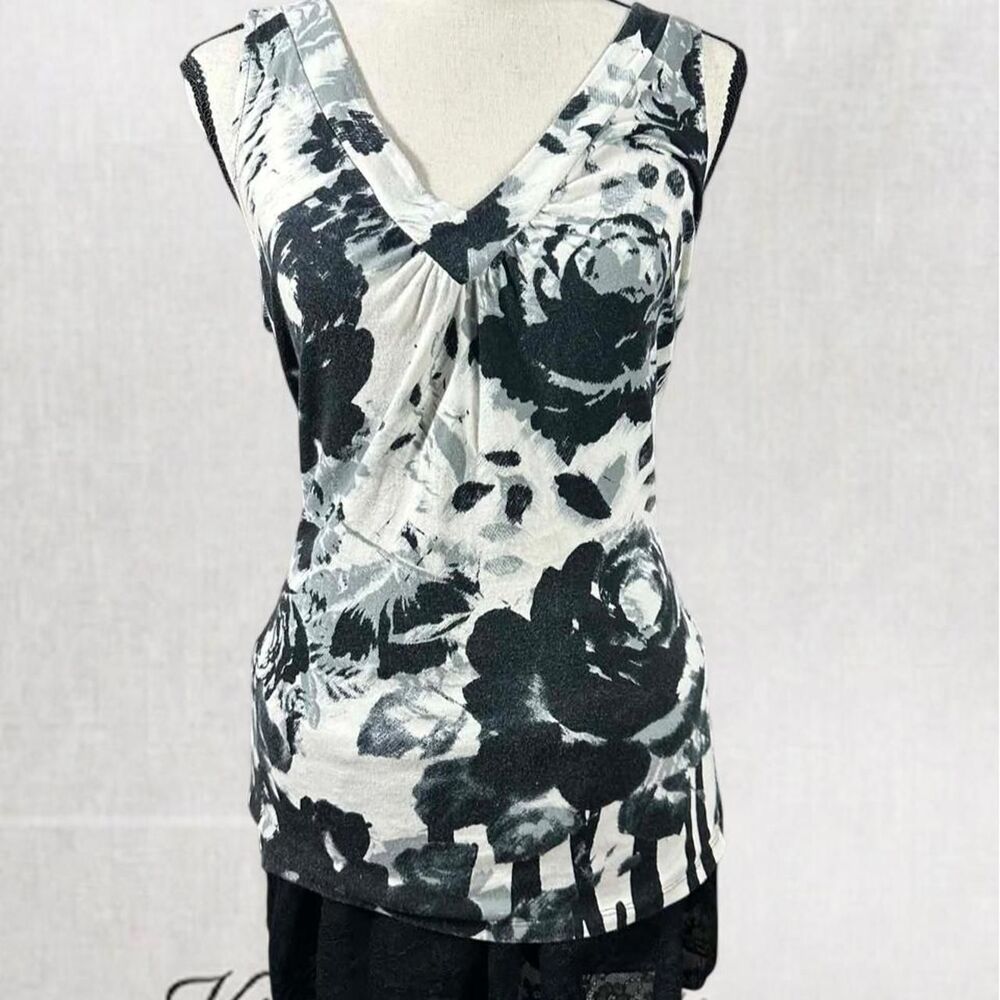 Goth or Grunge Style Splat Patterned Sleeveless Top